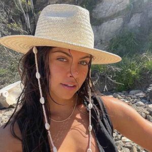 chapeau femme coquillages